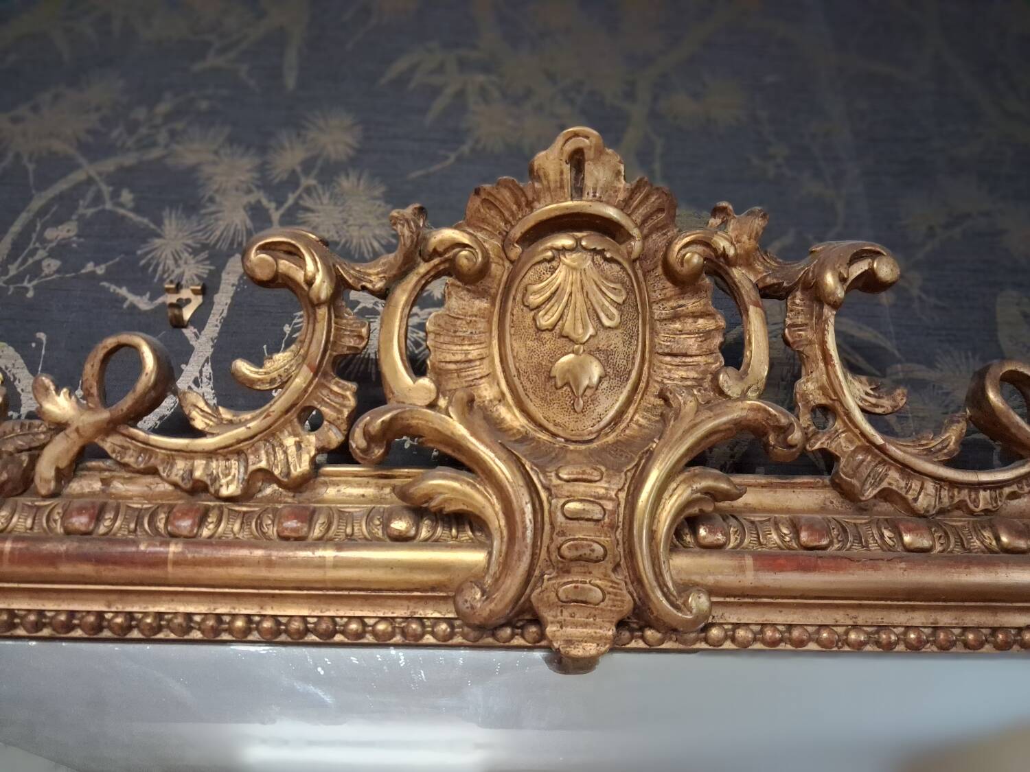 Louis Philippe mirror pediment 186 x 135