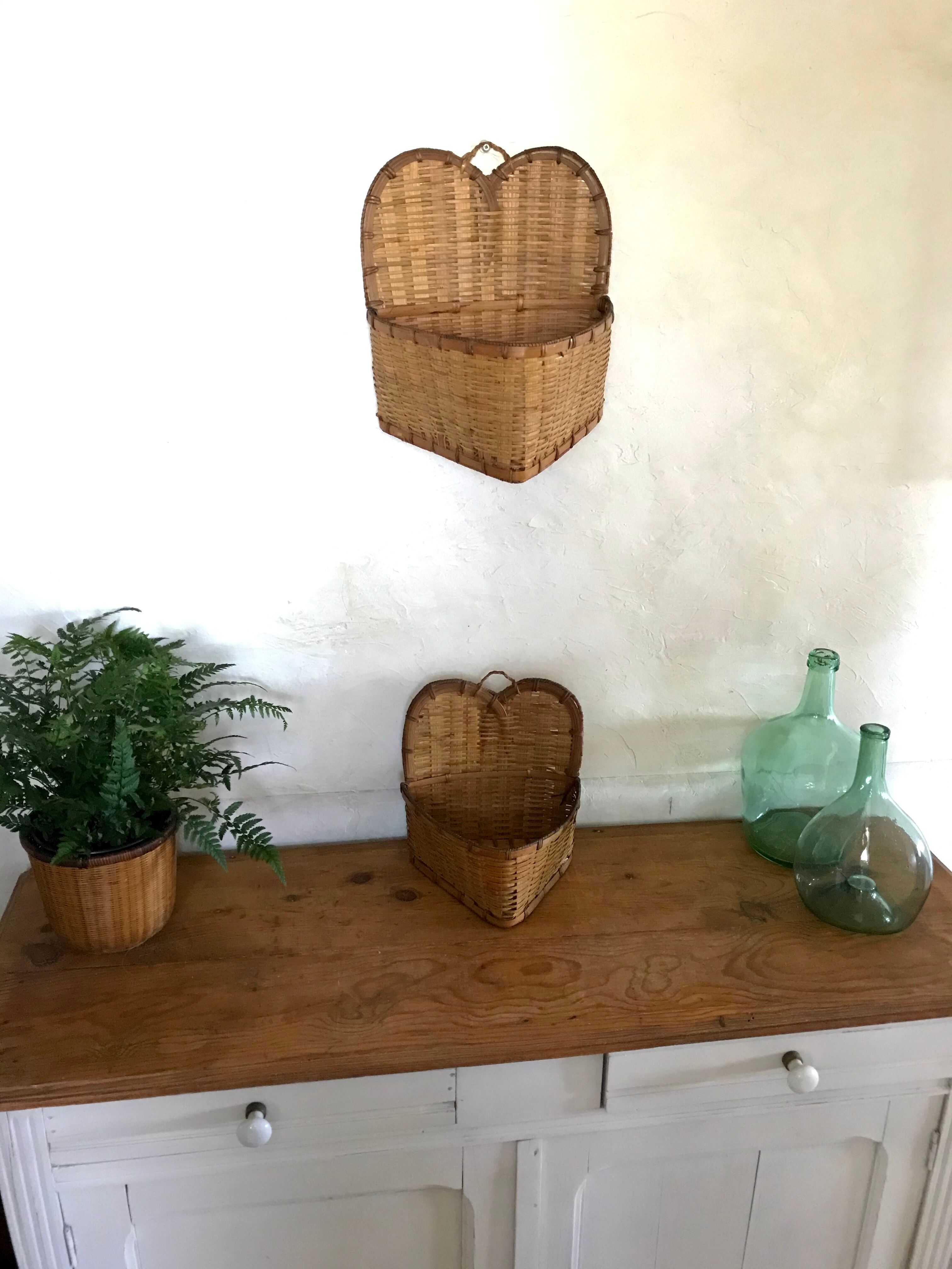 Vintage rattan baskets to hang