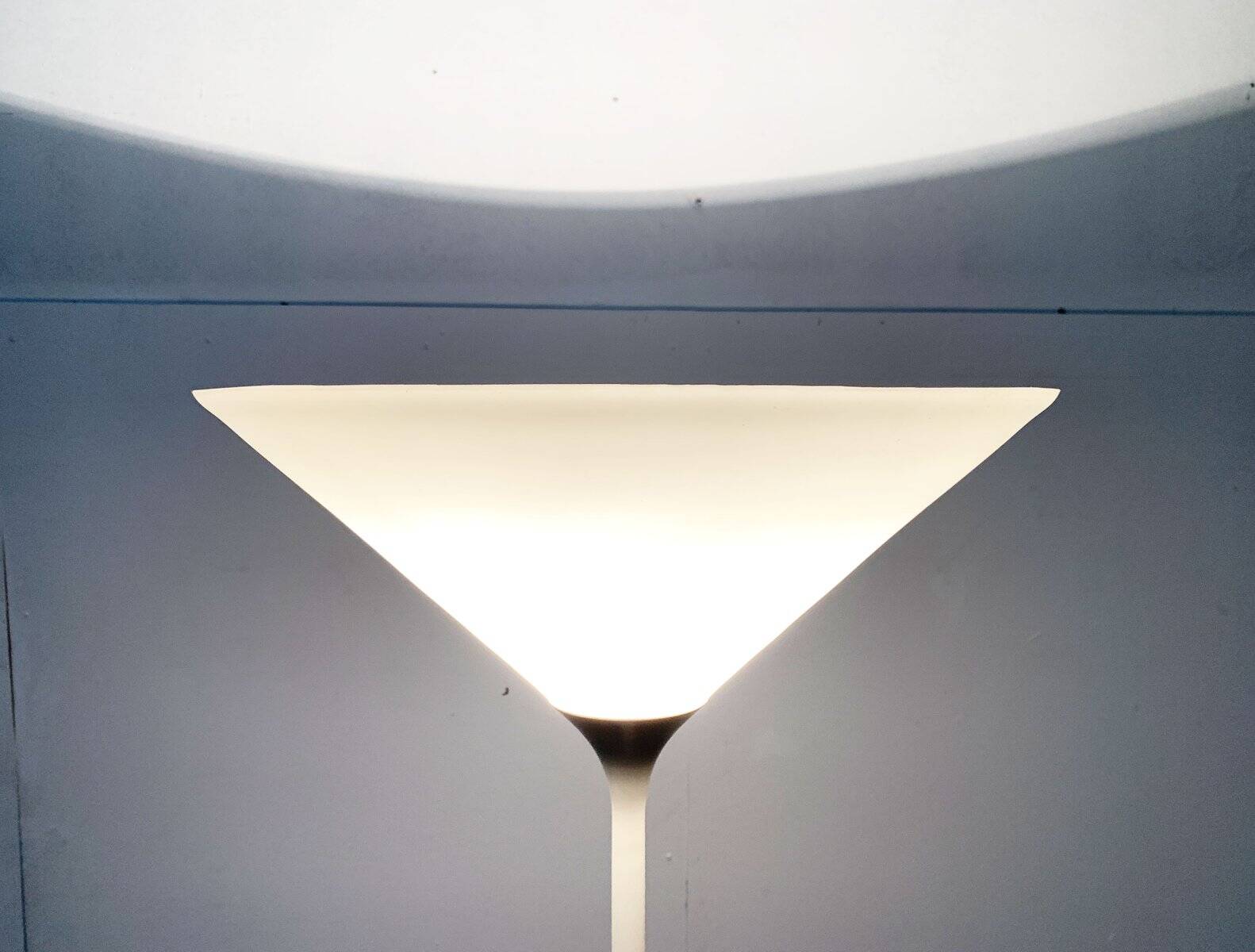 Swiss minimalist floor lamp from the mid-century by Temde, 1960s.