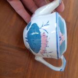 Miniature Chinese Porcelain Teapot and Cups Set - Dinette