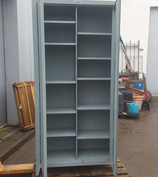 Armoire métal tolix x Pauchard