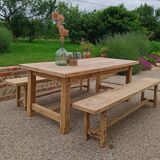 Table et bancs de ferme