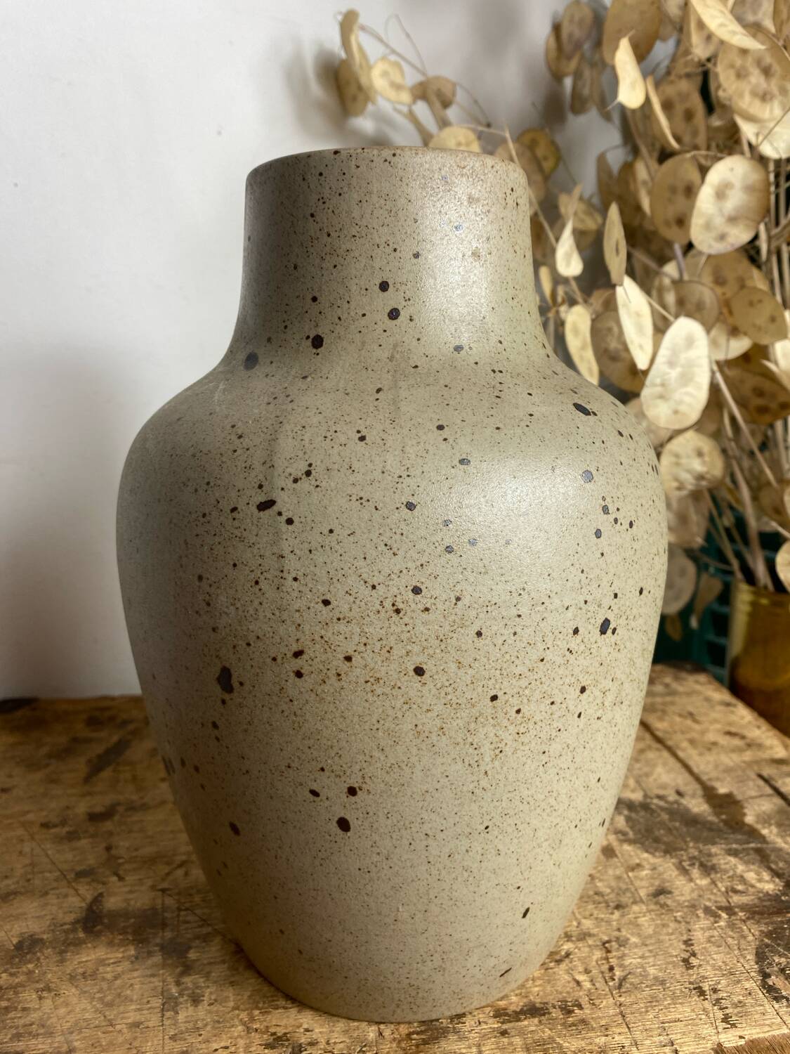 Pyrite stone vase from Annon clay