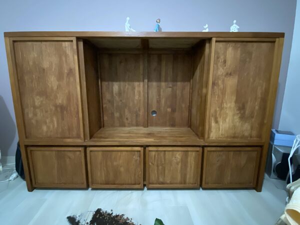 Meuble tv avec étagères et rangements en teck massif