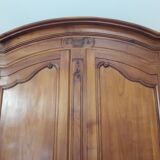 Armoire en merisier XIX, Louis XV