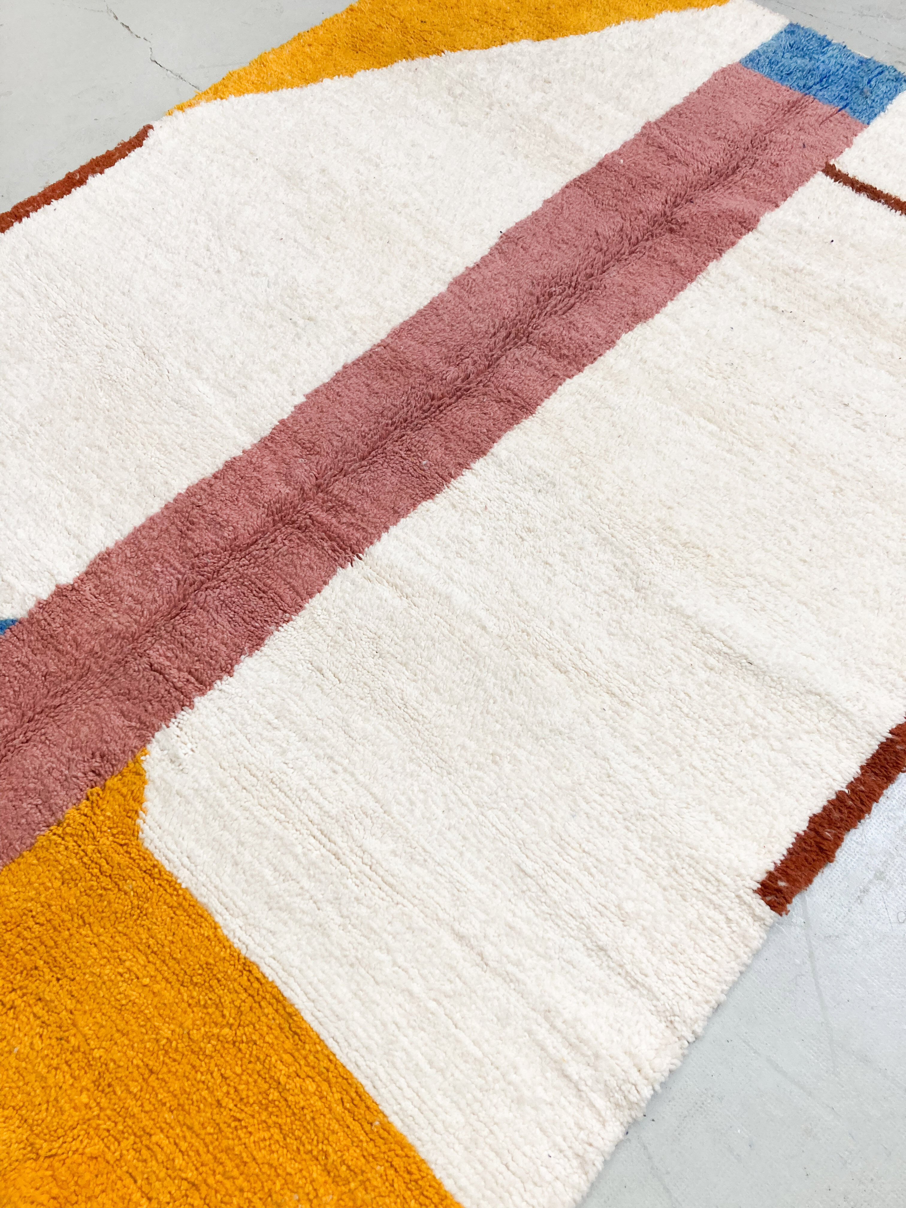 Moroccan Berber carpet beni ouarain ecru with colorful patterns 143x110cm