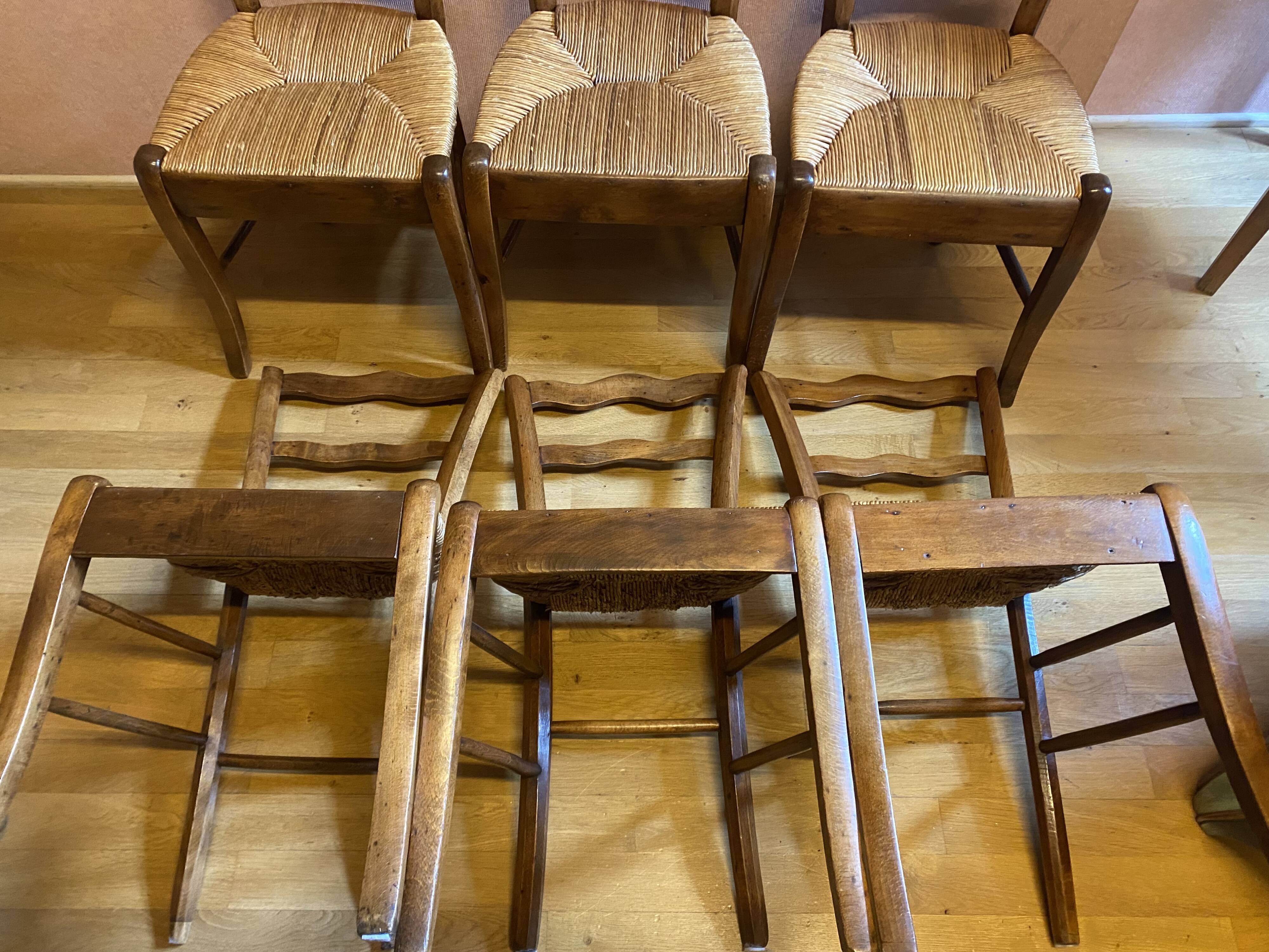 Series of 6 straw chairs