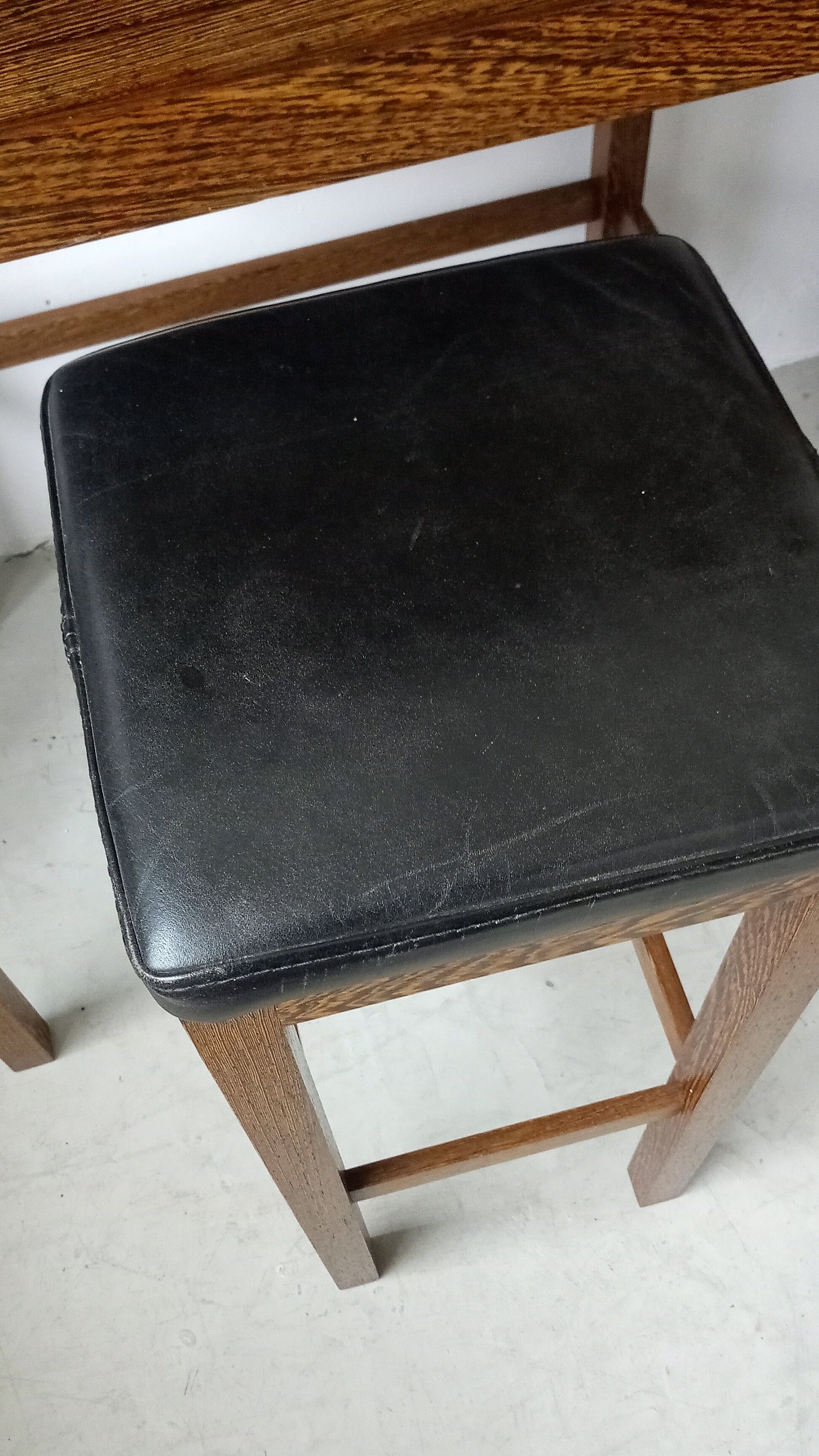 Secretary desk with stool in macasar from the 60s