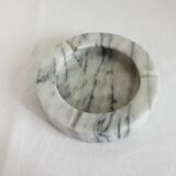 Round ashtray in vintage marble
