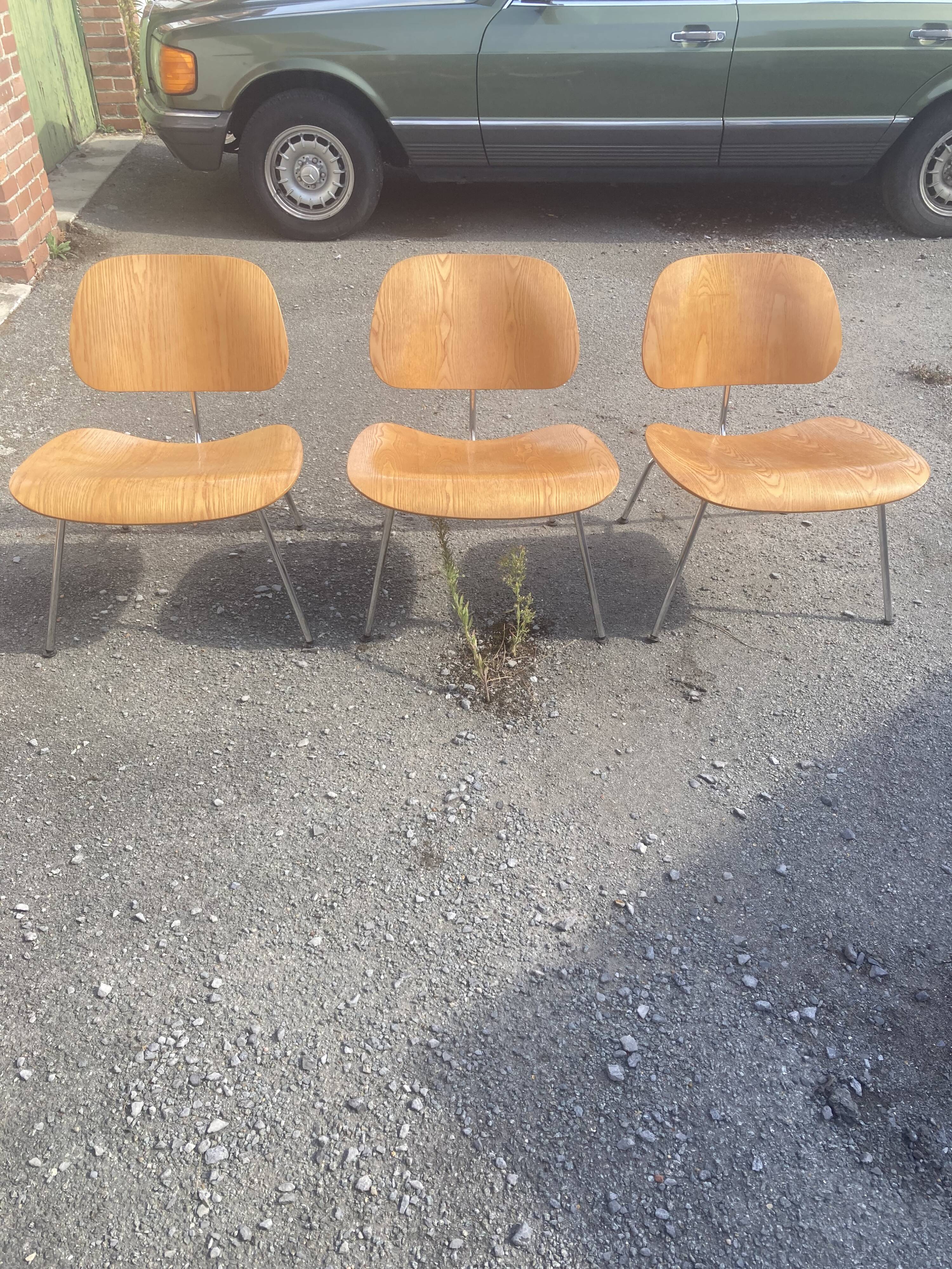 Chaises Charles Eames