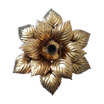 Flower masca ceiling