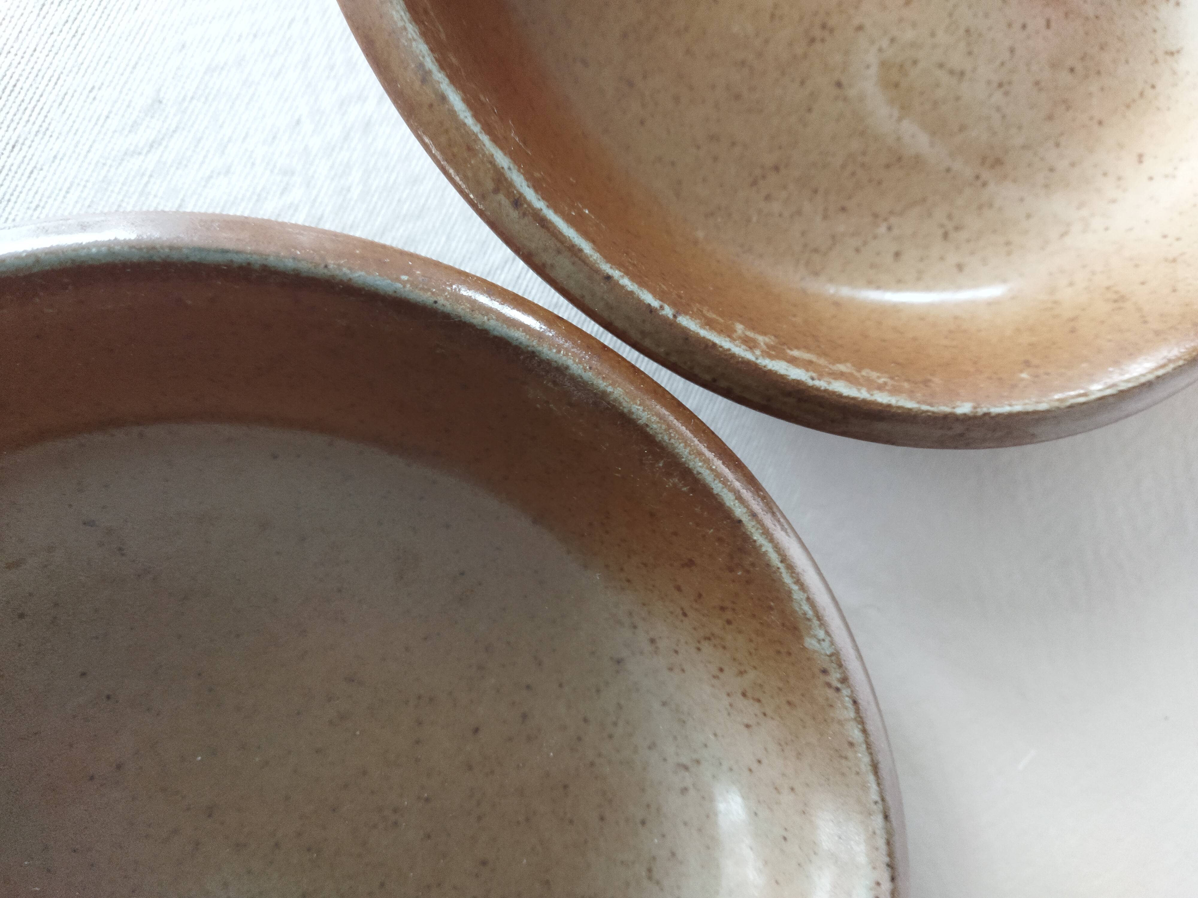 Plates caps Grès de Brenne