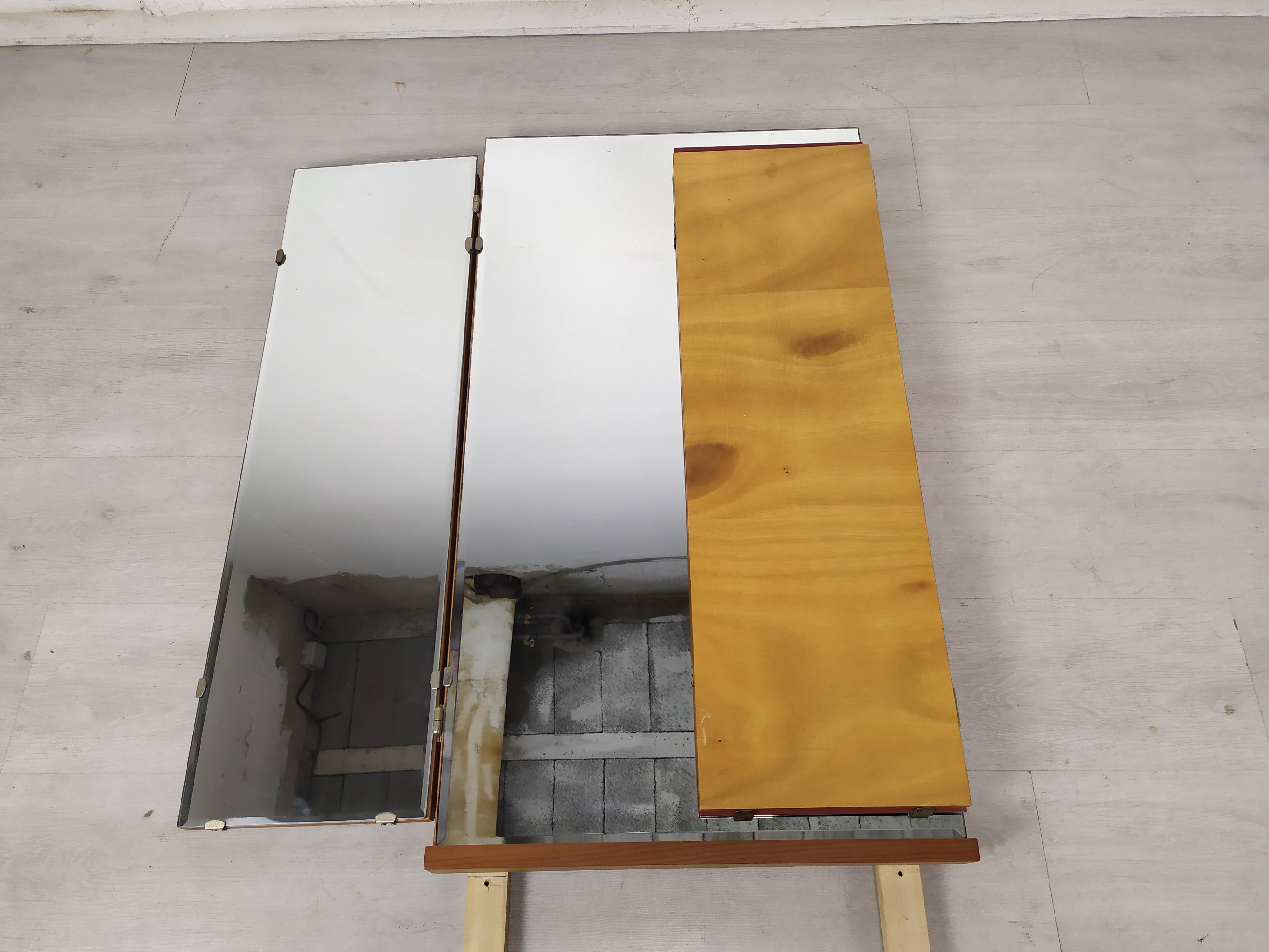 Vintage triptych mirror