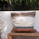 Housse de coussin artisanale en coton recyclé tissé main