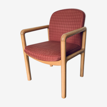 Fauteuil rose poudré - bois clair