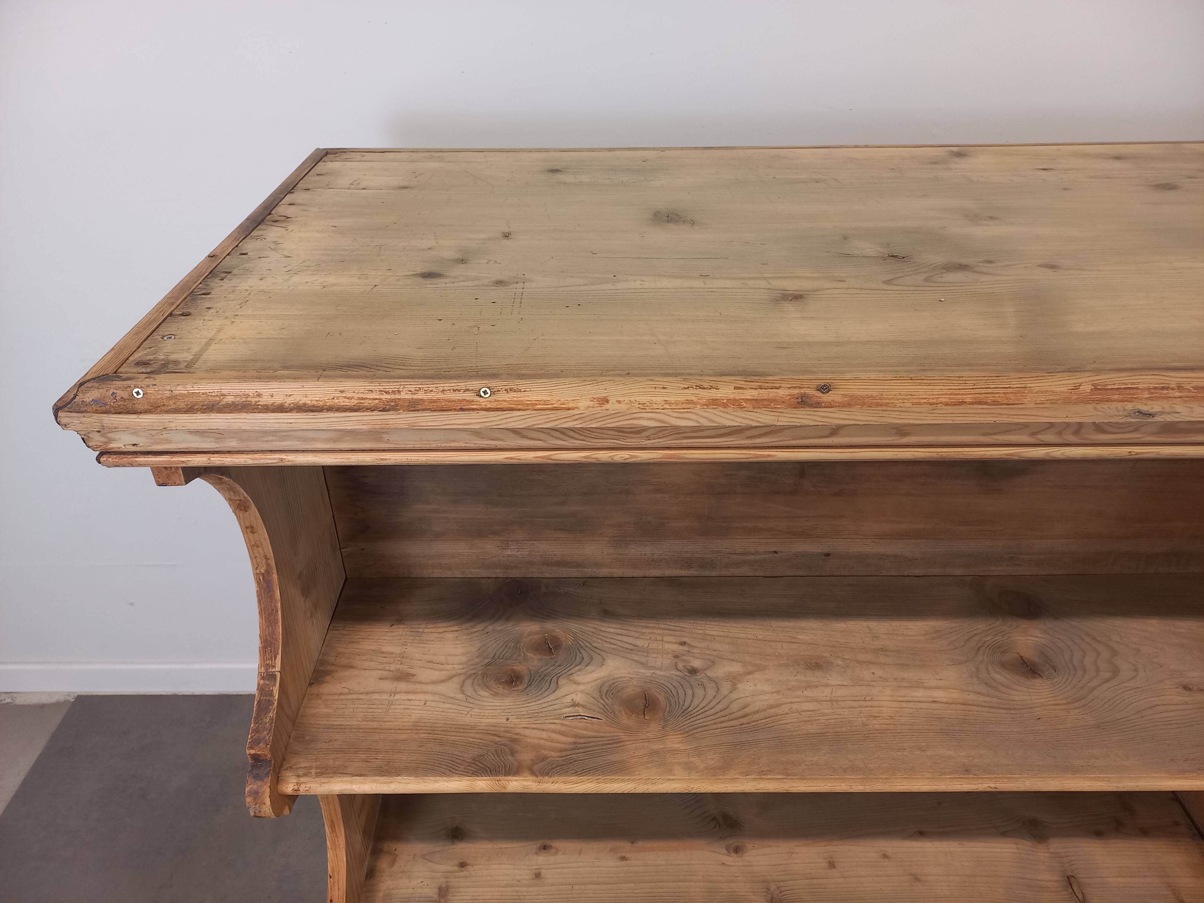 Large commercial shelf