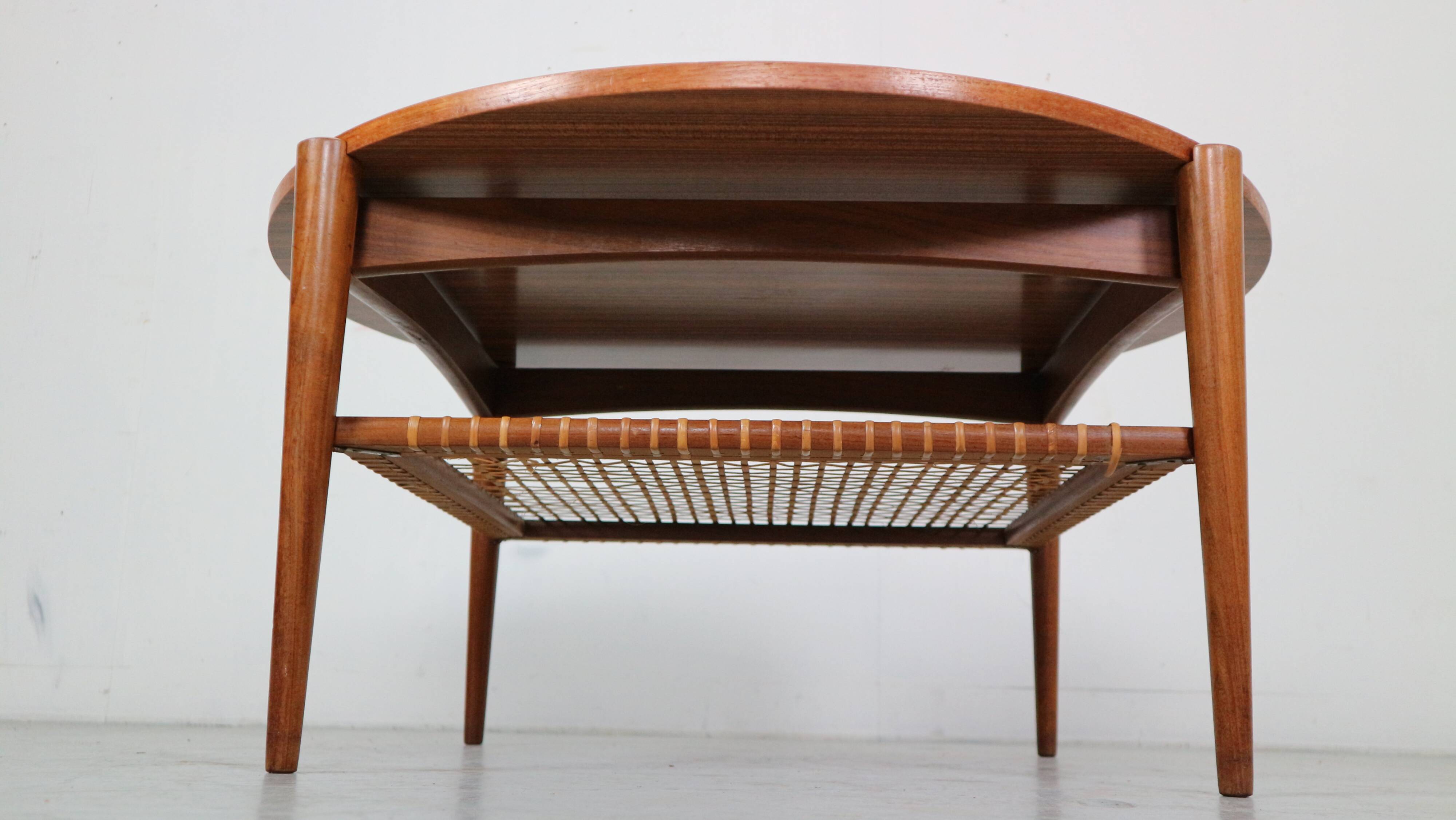 Scandinavian Modern Teak& Rattan Round Coffee Table, 1960's Denmark