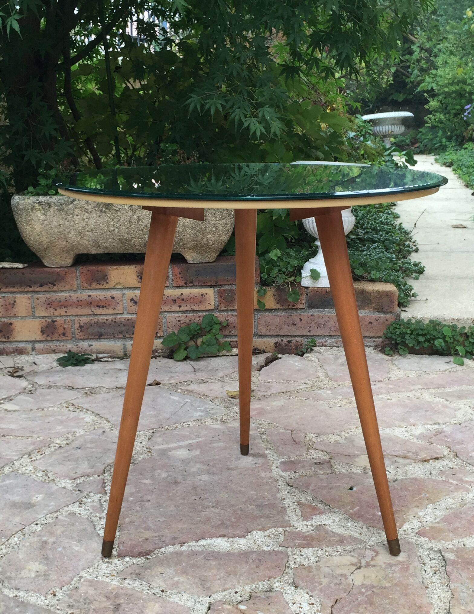 Tripod mirror side table