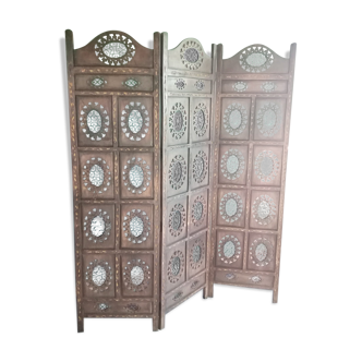 Dark wood screen india