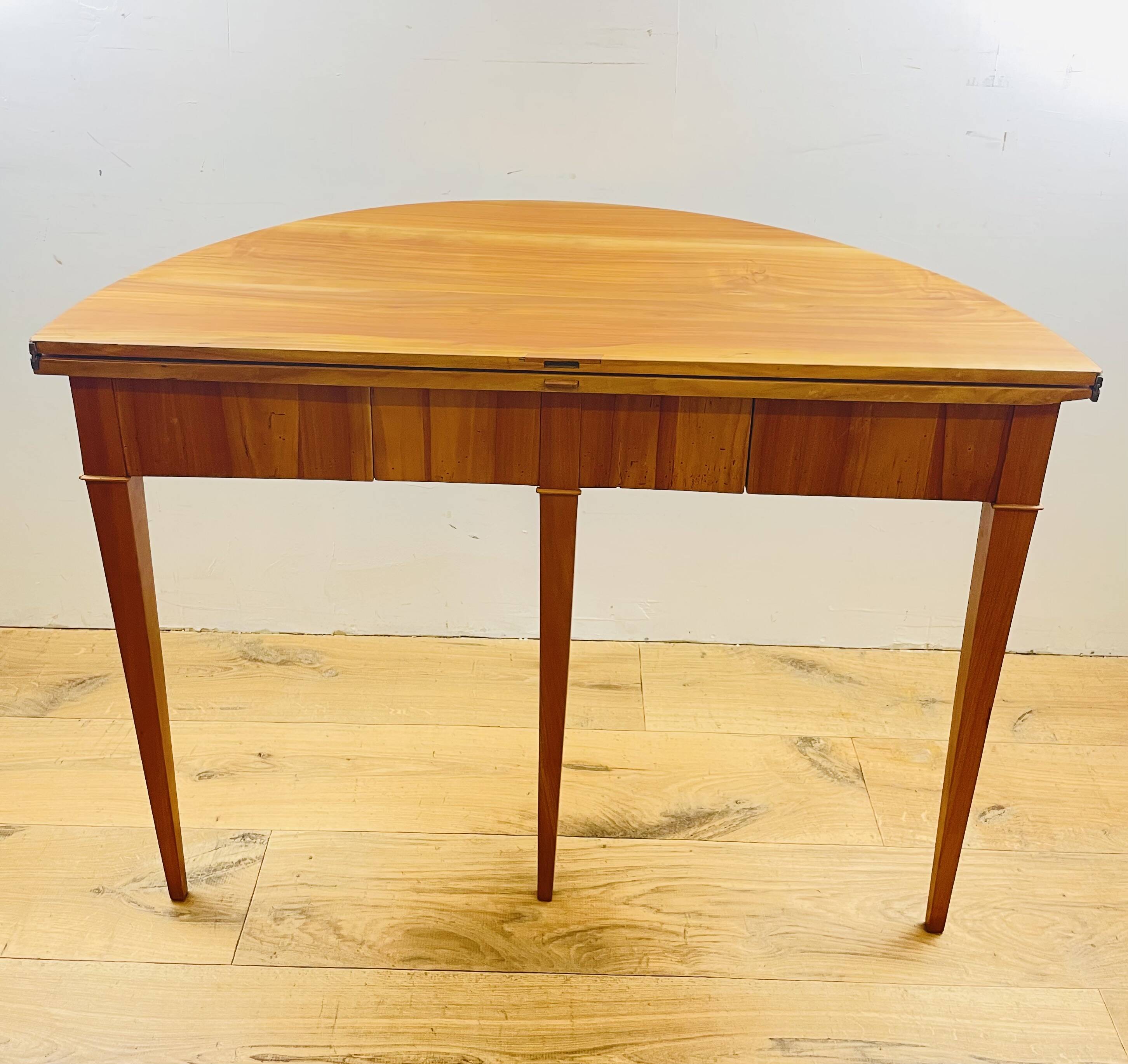 Biedermeier half-moon folding table in blond wood