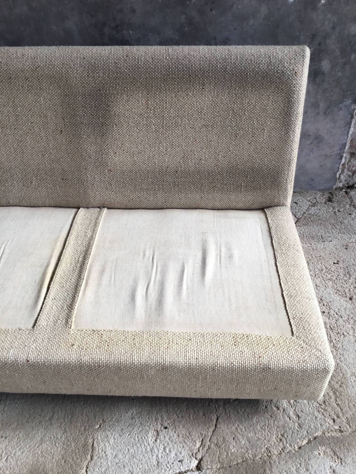 Three-seater canapé in mottled wool by Eddie Harlis - International Furniture