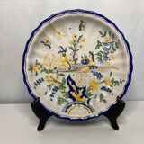 Montagnon, ancienne assiette en faïence, Nevers, XIXème
