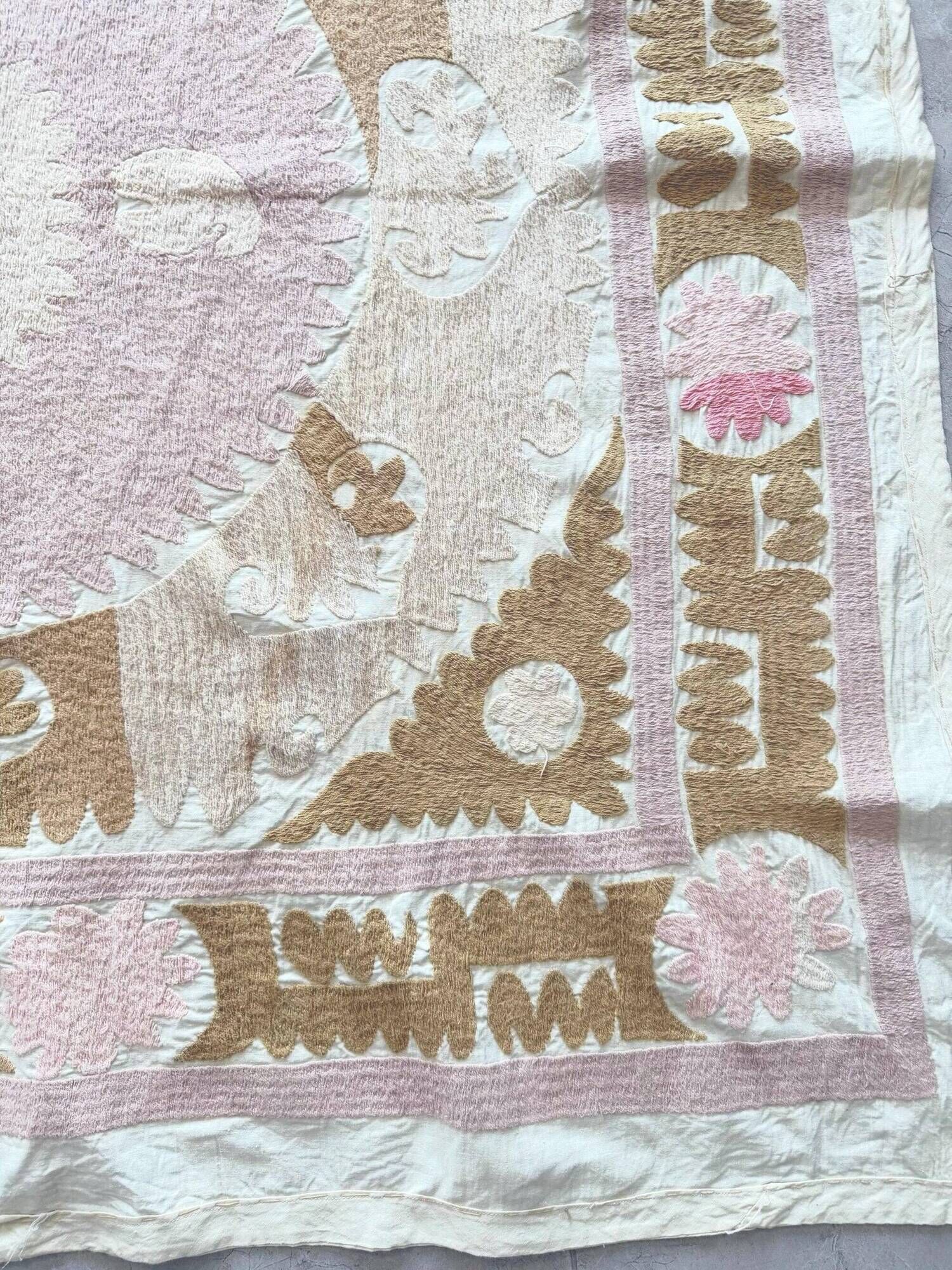 Vintage hand-embroidered tablecloth 136x143 cm