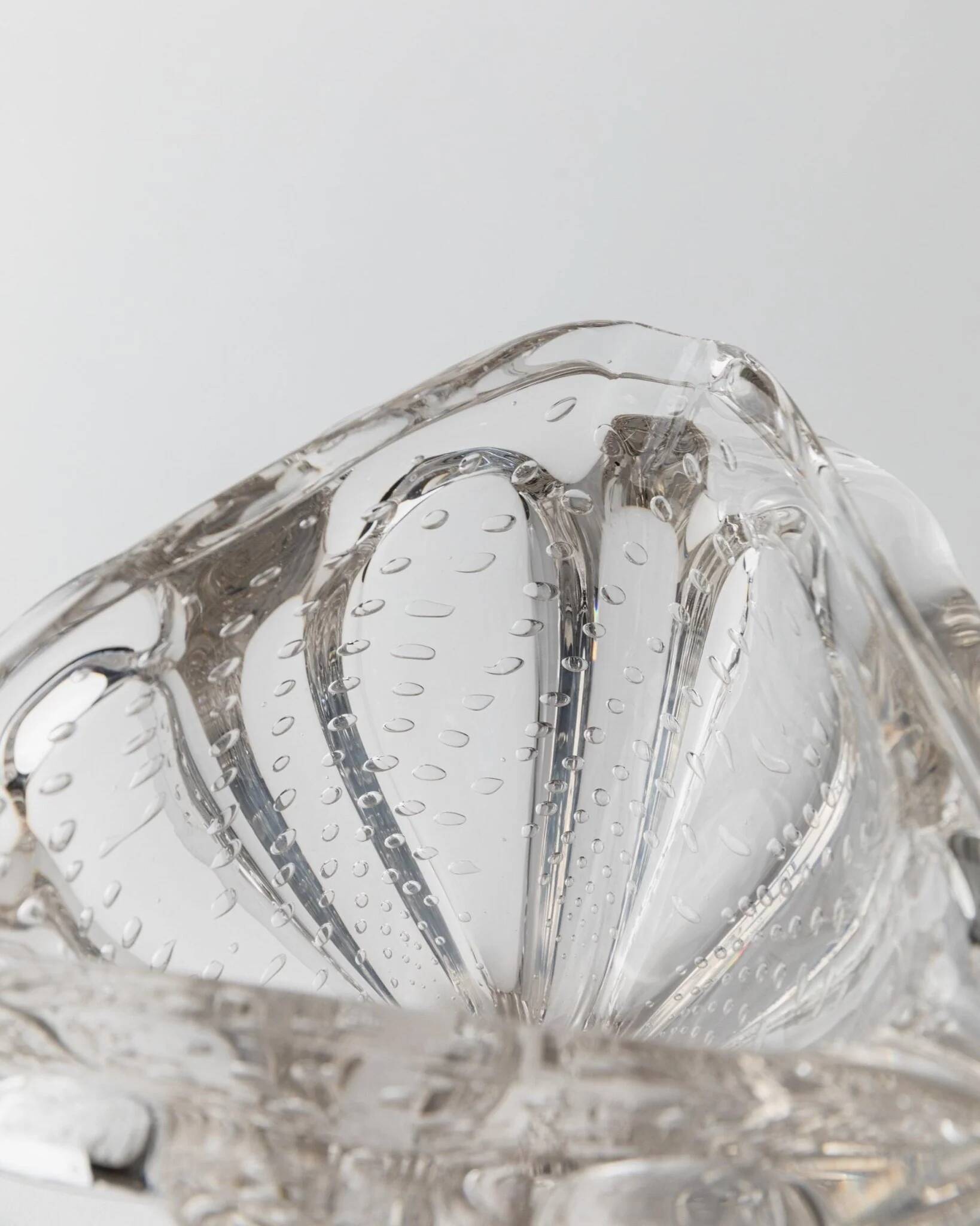 Transparent Murano Glass Bowl, Large Tri-lobed Triangle, Clear Glass with Bubbles, 1970s Italian Mid-Century Design