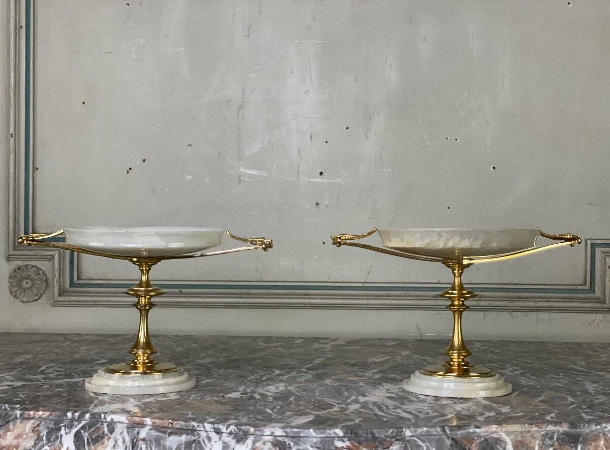 Pair of onyx and gilt bronze cups circa 1880