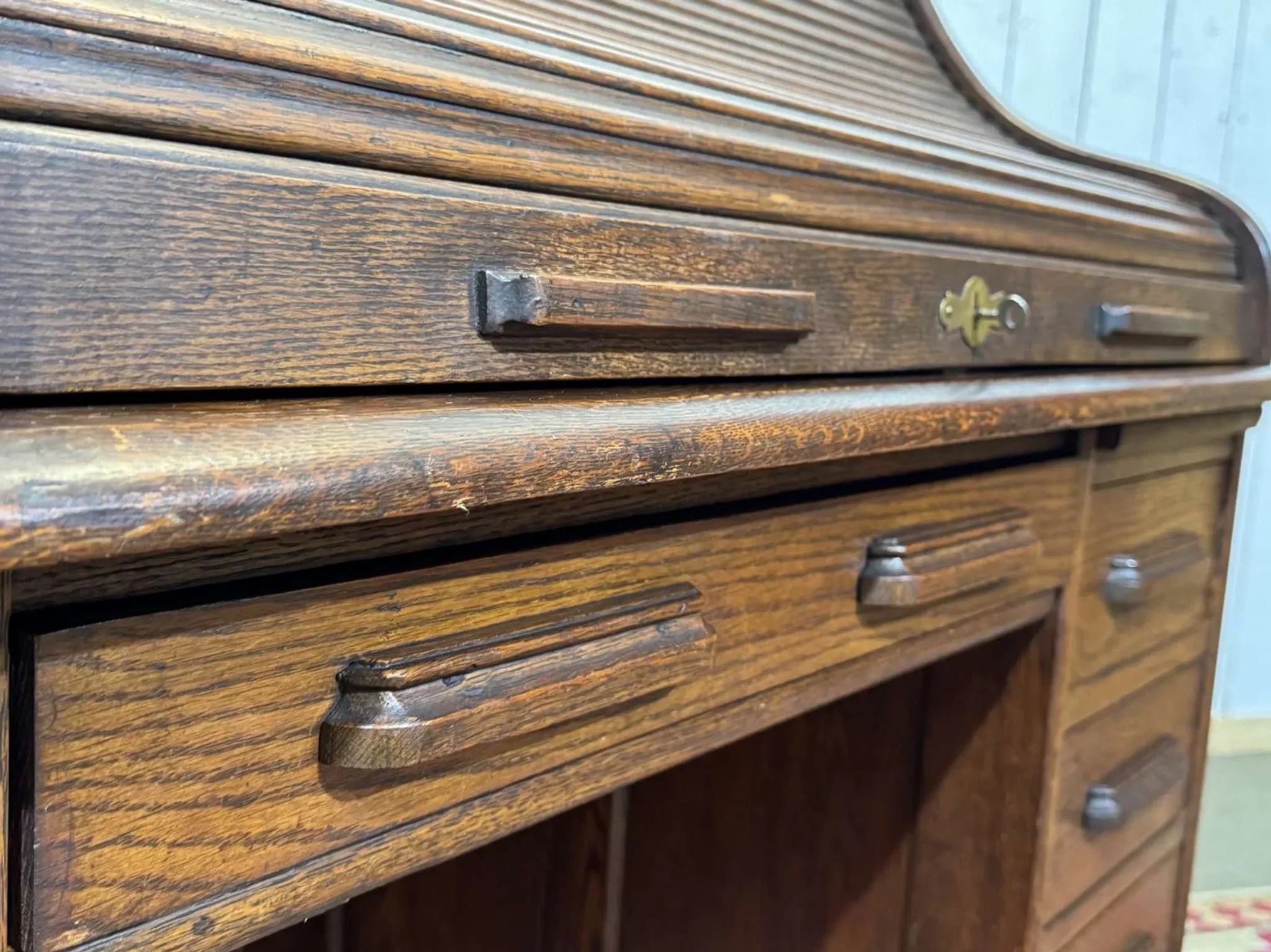 Bureau à cylindre en chêne