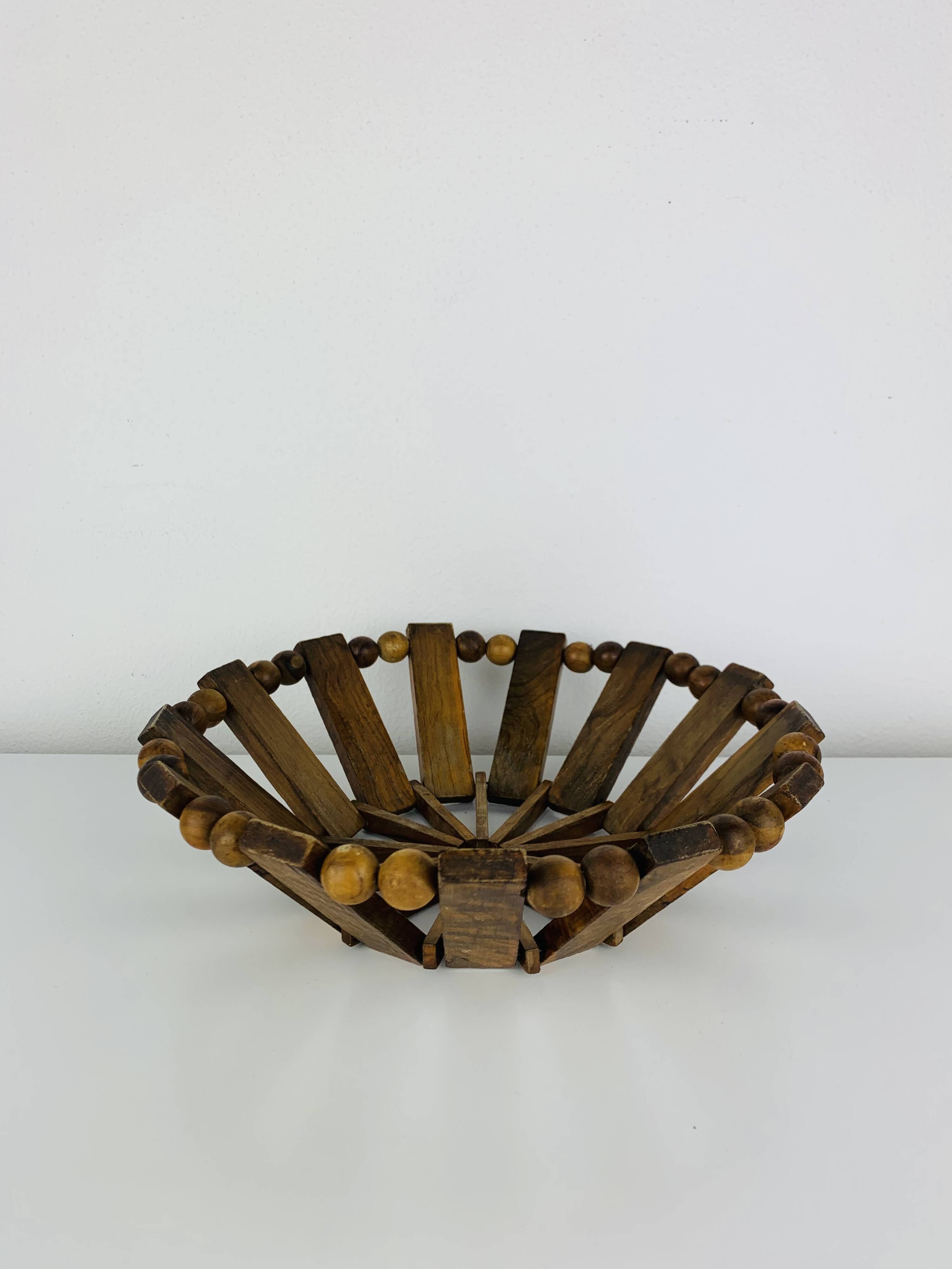 Vintage olive wood fruit bowl, 1960s