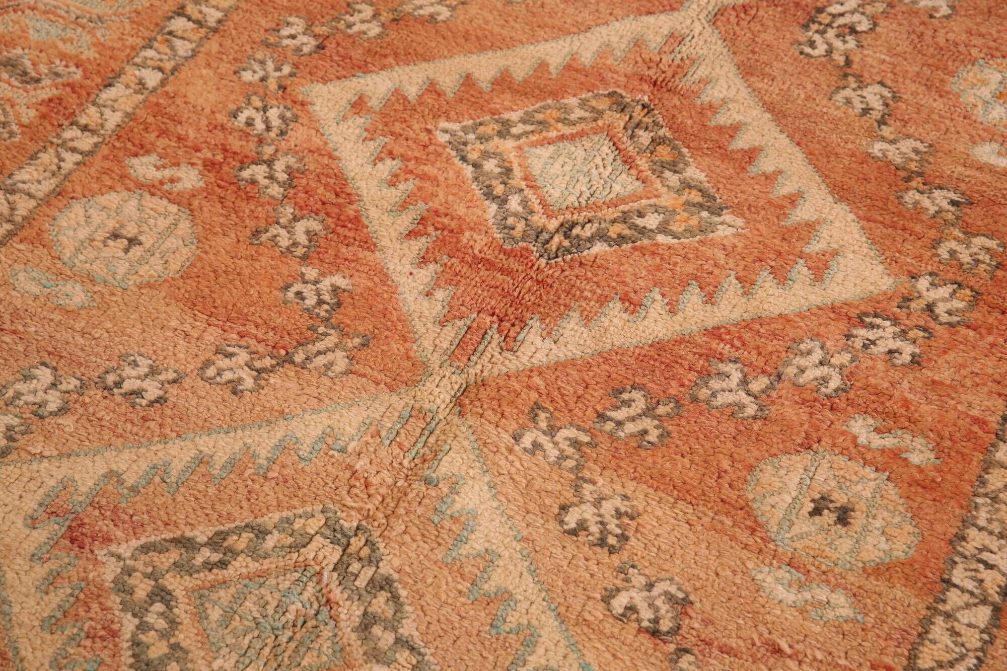 Peach Vintage Moroccan Rug 173 x 277 cm, Berber Wool Rug, Handmade Rug Boho