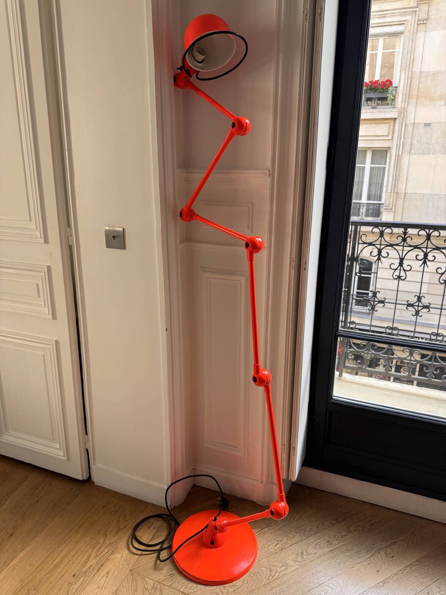 Lampadaire Jieldé, Galerie Santou - Loft Zigzag métal orange / 6 bras