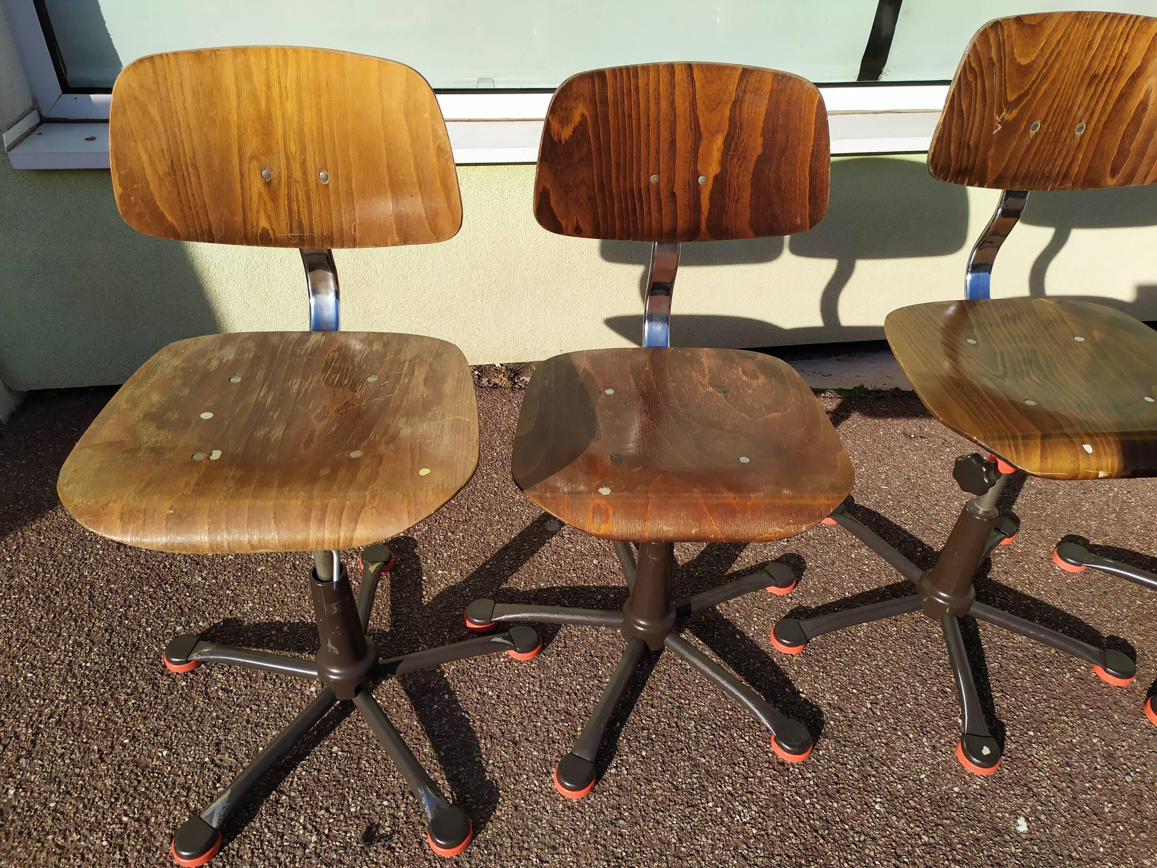 Set of 6 adjustable workshop pfaff chairs swivel sewing