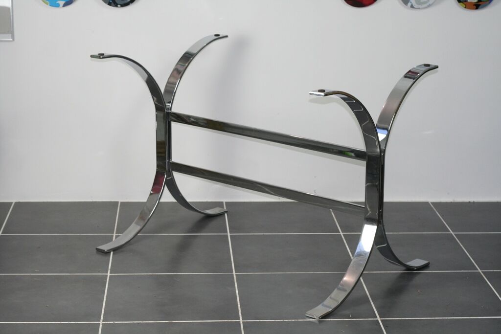 Dining table in smoked glass brown chrome structure