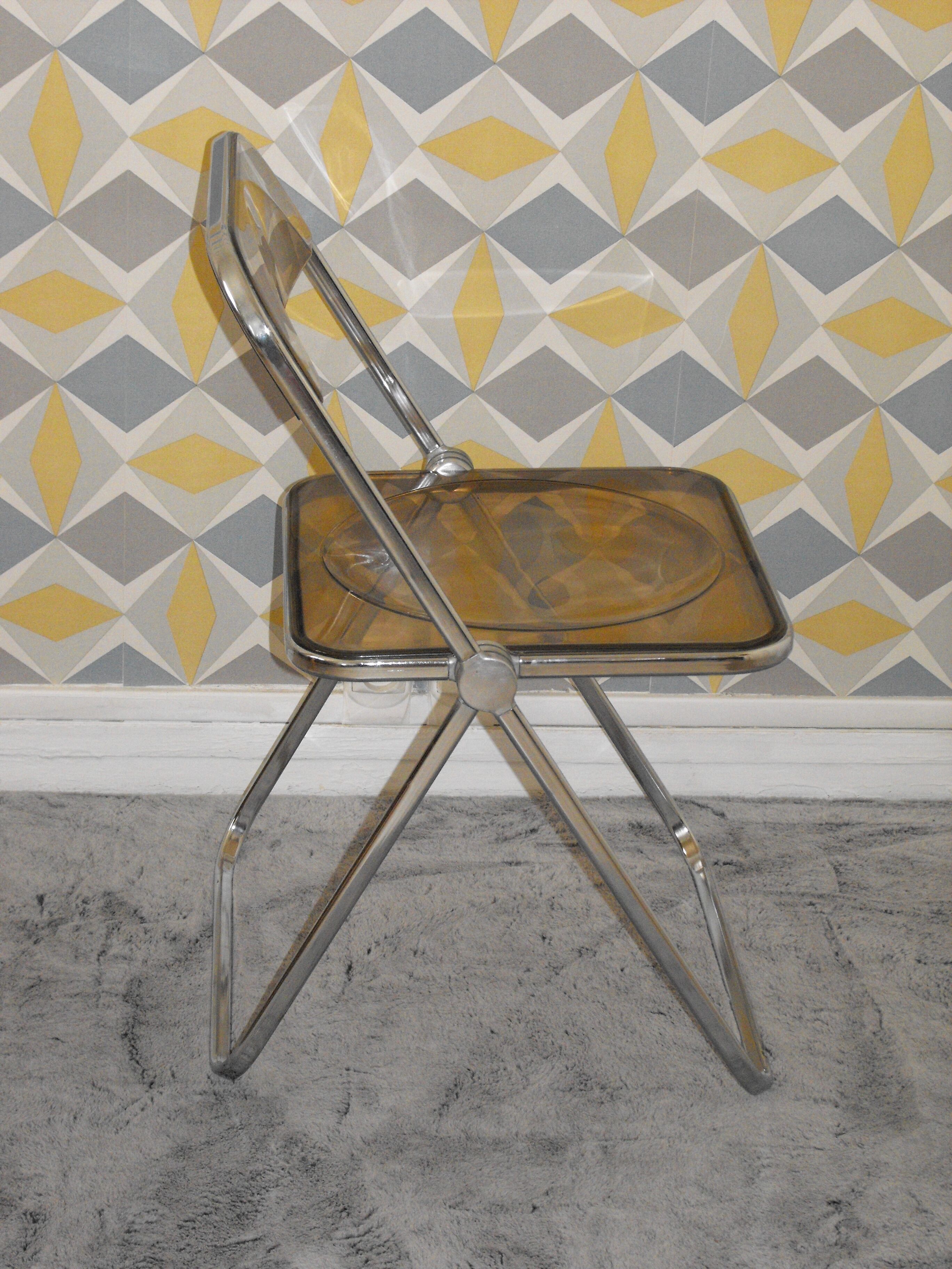 Giancarlo Piretti's Plia chair for Castelli, 70