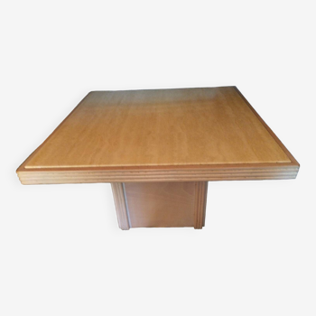 Table basse design en travertin
