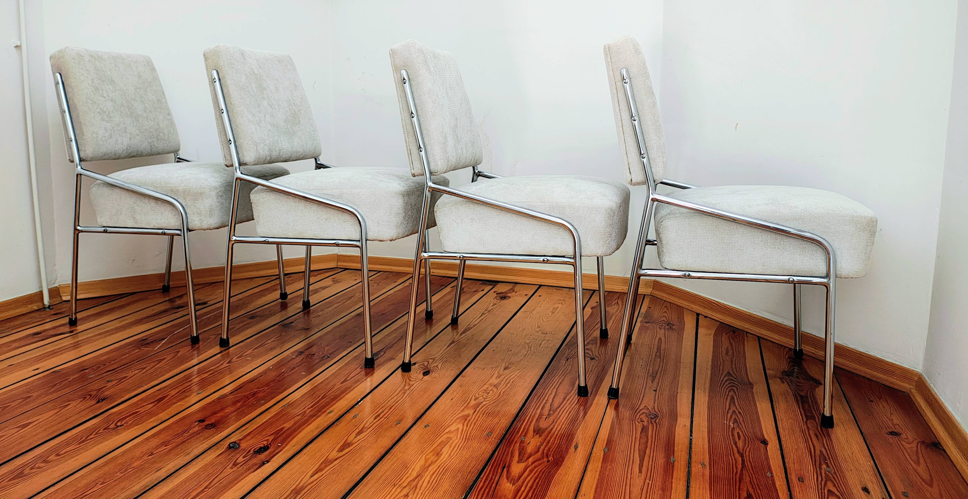 Bauhaus Dining Chairs attributed to Hynek Gottwald, Former Czechoslovakia,