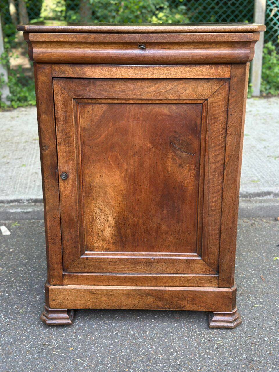 Vintage Louis Philippe commode buffet with one walnut door from the 19th century.
