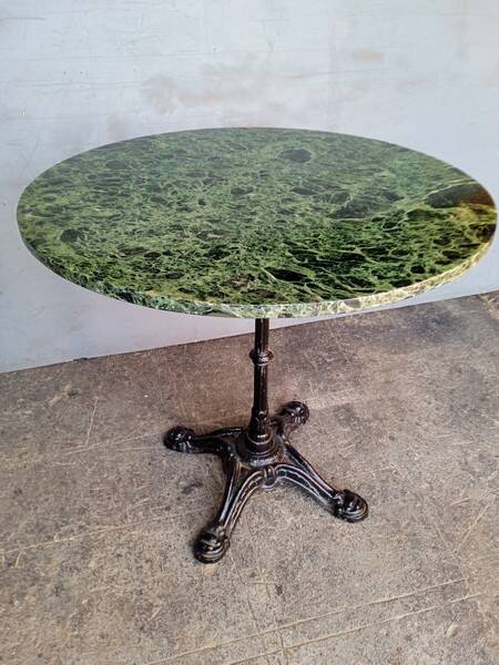 80cm marble bistro table / pedestal table