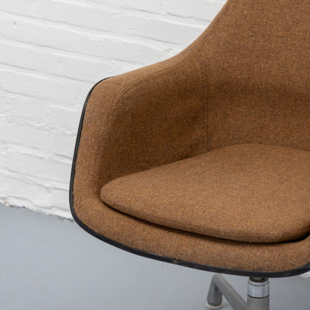 Eames Loose Cushion EC176 Chair Herman Miller 1970s