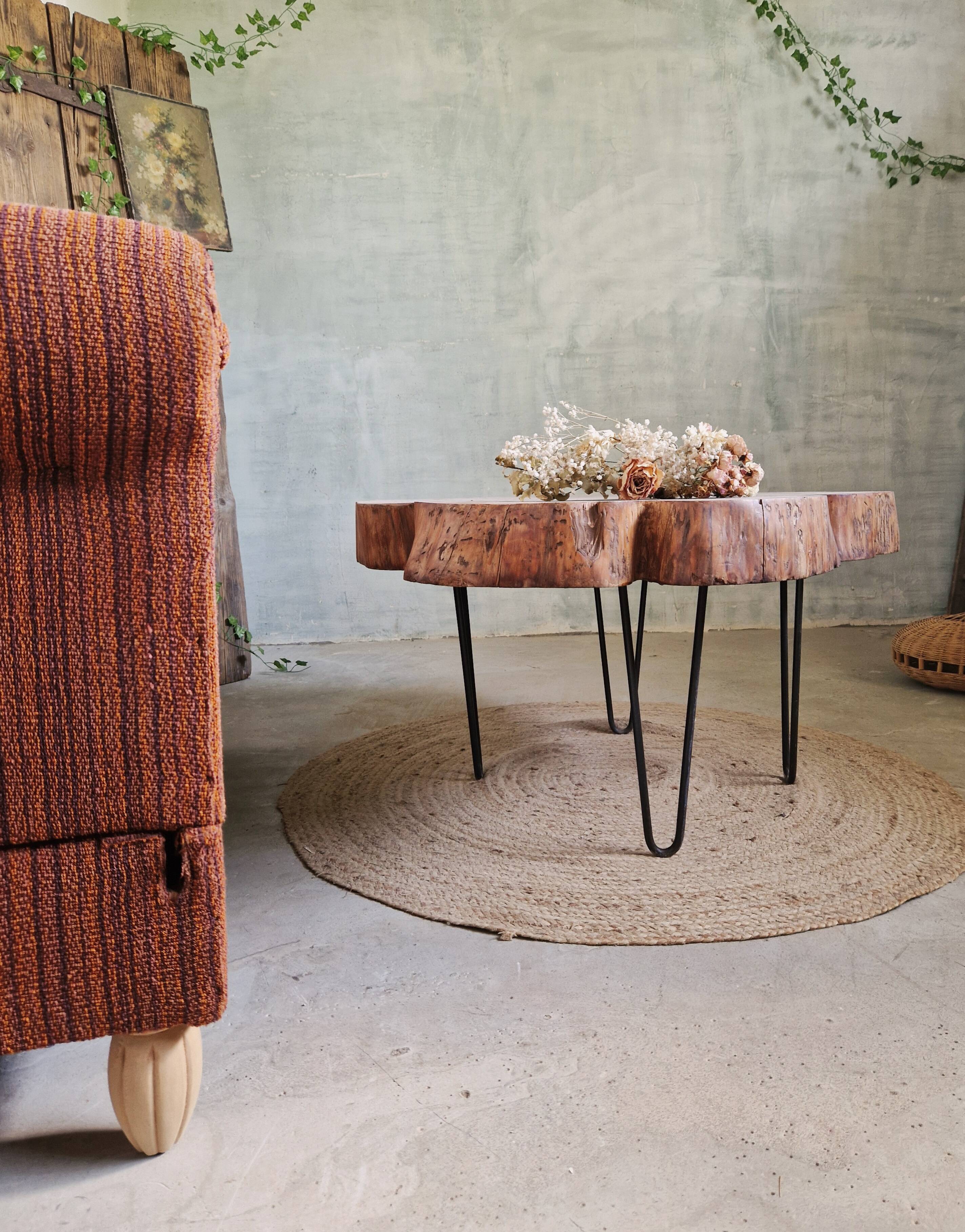 Table basse en bois et métal
