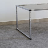 Paire de tables basses en métal chromé et verre fumé, Italie années 70