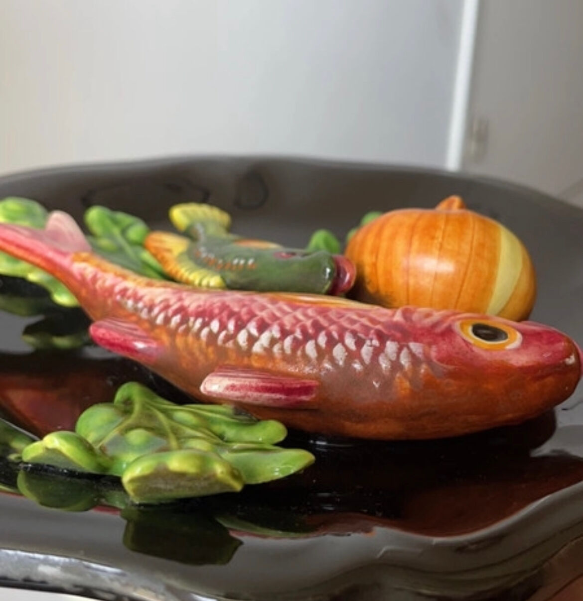 Plate deceived the eye