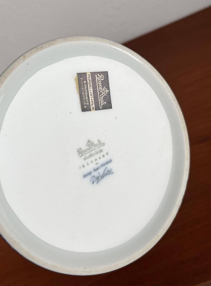 Vintage peacock vase in German porcelain by Bjørn Wiinblad for Rosenthal, 1970s.