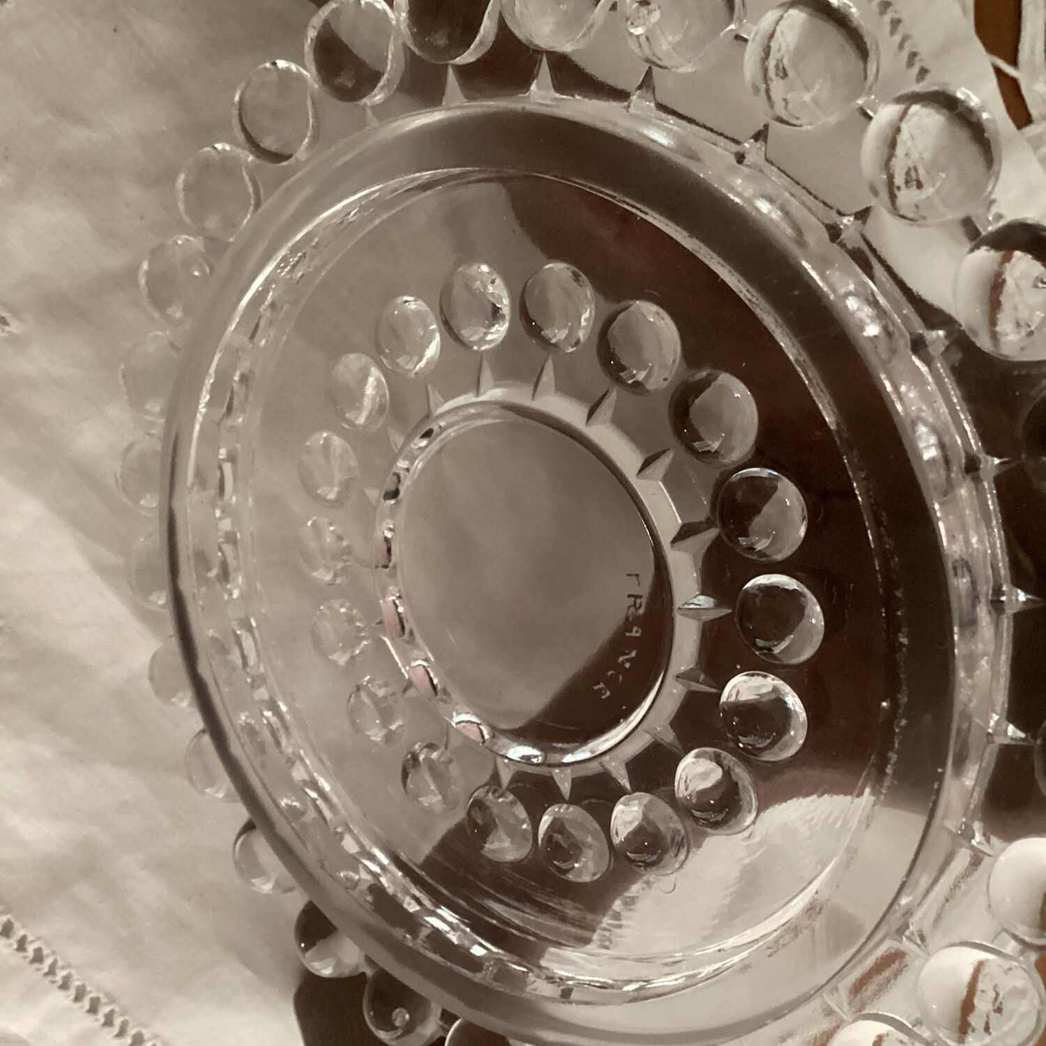 Set of 3 pearl border bottle coasters - vintage