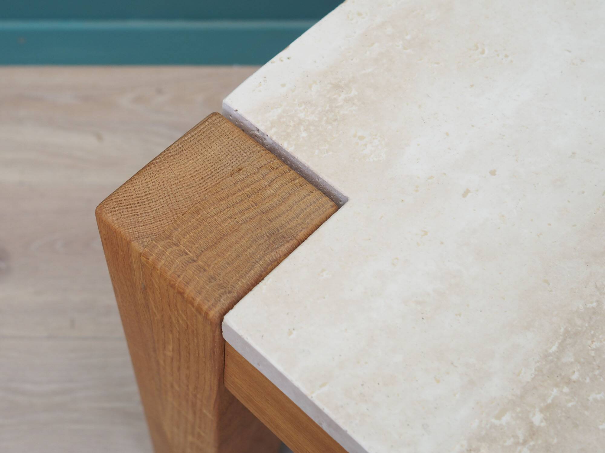 Table basse en chêne, design danois, années 1970, production : Danemark