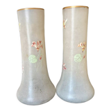 Paire de vases à motif de fleurs par Legras fin XIXe début XXe siècle