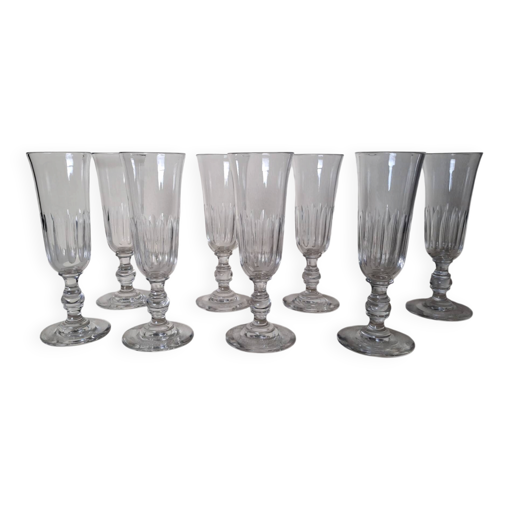 8 crystal Champagne flutes from Baccarat Saint Louis, 19th century.