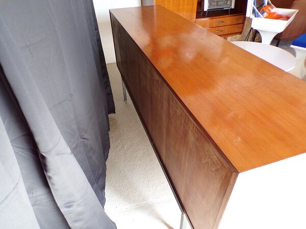 Sideboard year 60